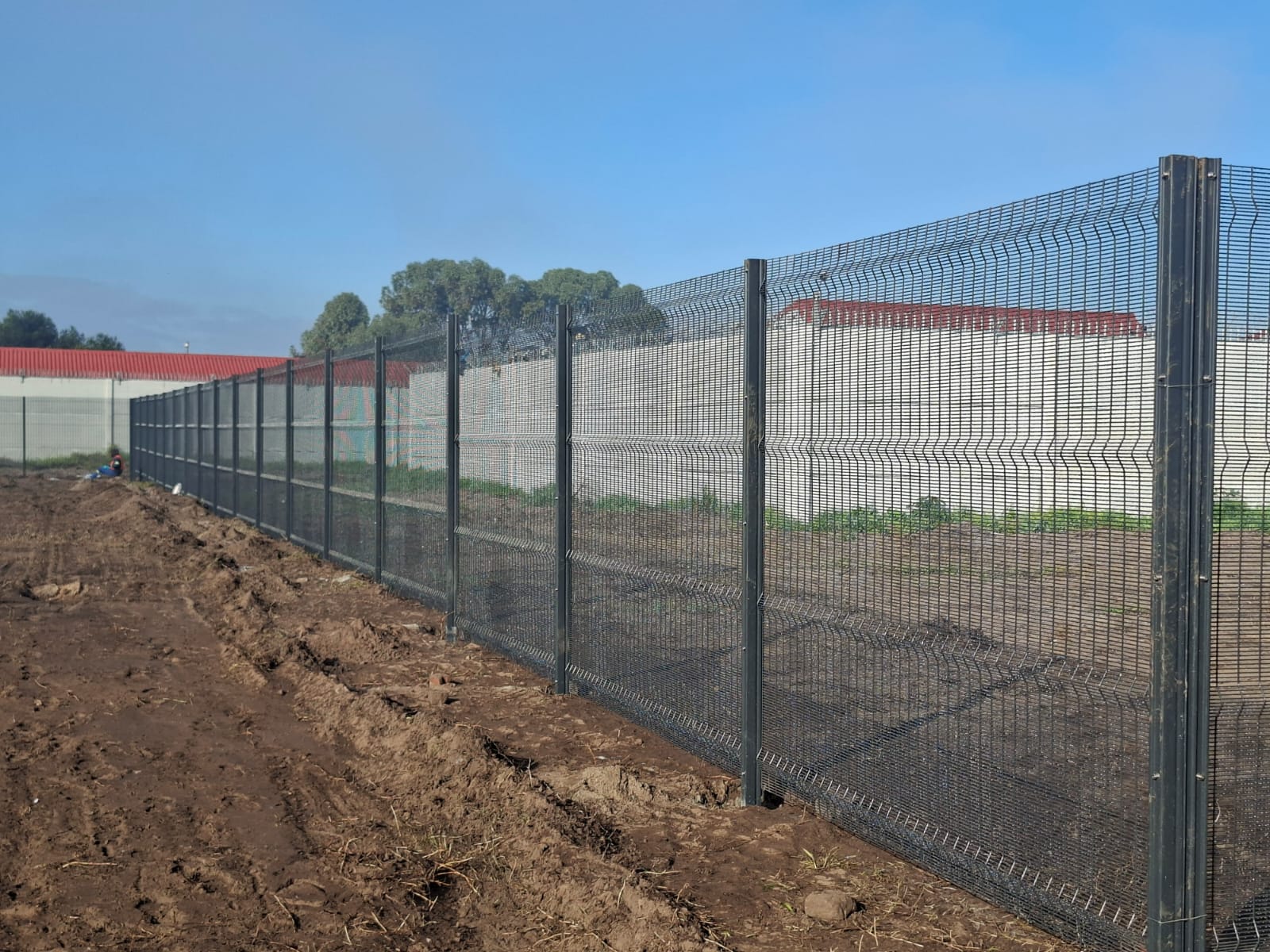 Completed ClearView perimeter with spikes at Athlone WWTP